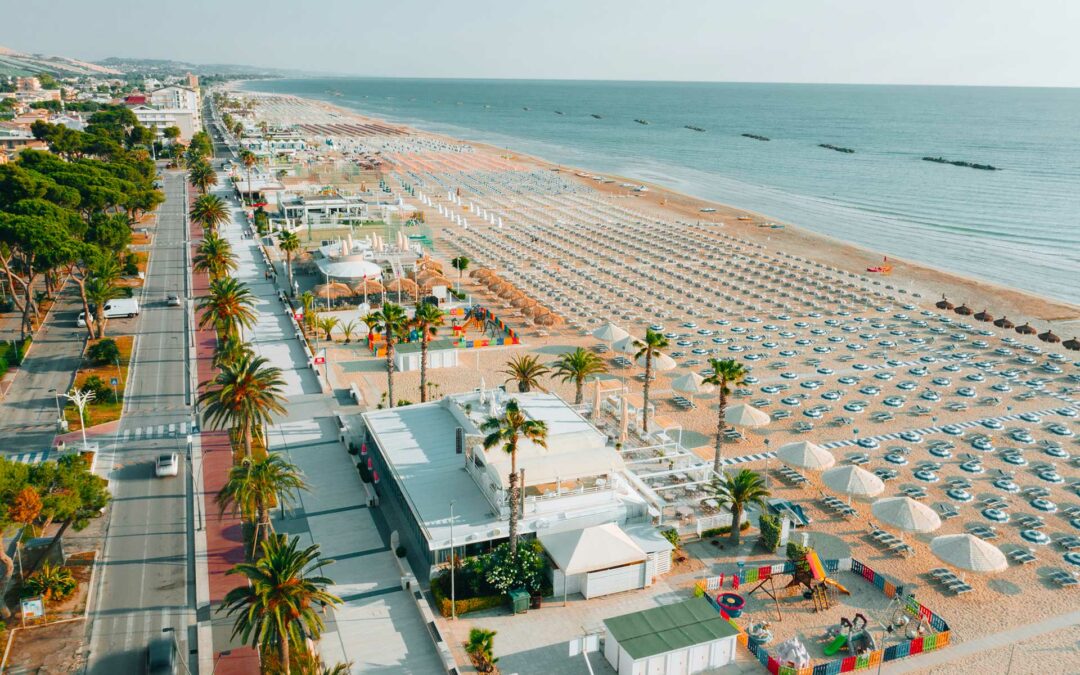 Cosa fare in 1 giorno partendo da Roseto degli Abruzzi: proposte di itinerari tra mare, paesi e abbazie